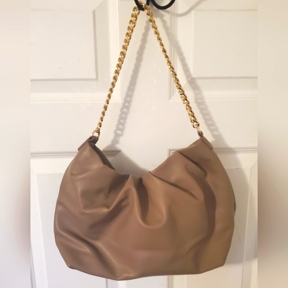 Moda Luxe Chain Hobo Bag - Picture 2 of 12